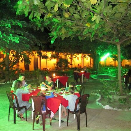 Shahira Hotel Nilaveli Dış mekan fotoğraf